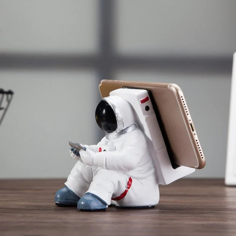 Simple Astronaut Mobile Phone Stand Student Desktop Holder Cute Spaceman Cell Phone Holder Creative Gift Small Desk Decoration - Show Gadgets