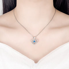 Beating Heart Necklace Light Extravagant Love Heart Ocean Heart Clavicle Chain Jewelry Suit