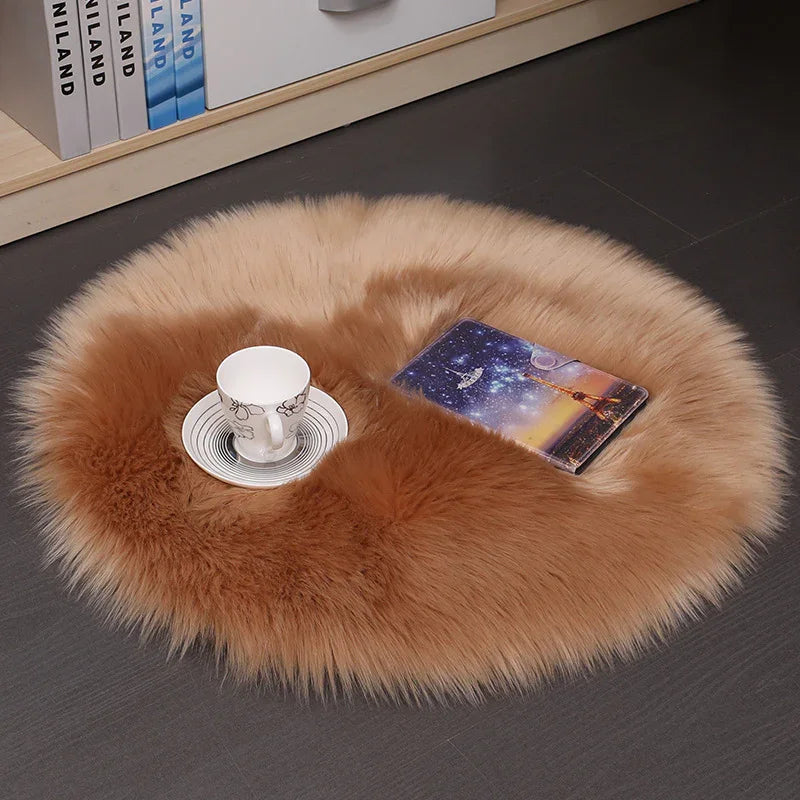 Hair Plush Wool Round Carpet – Soft Bedroom Floor Mat for Home Comfort - Show Gadgets