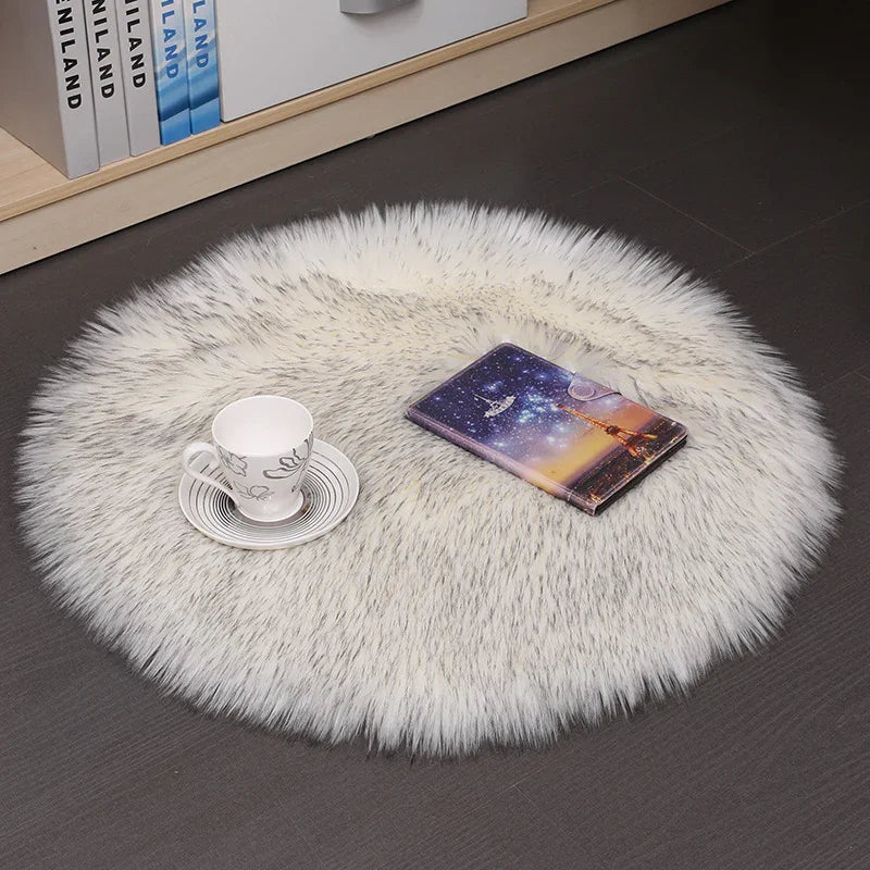 Hair Plush Wool Round Carpet – Soft Bedroom Floor Mat for Home Comfort - Show Gadgets
