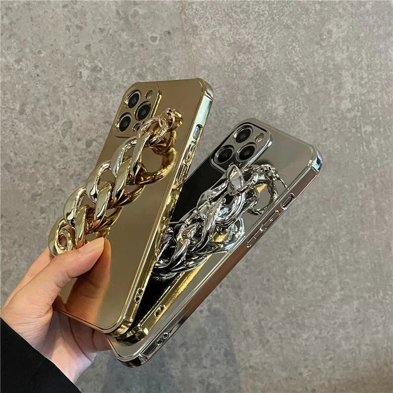 Black Phone Case With Chain On The Side - Show Gadgets