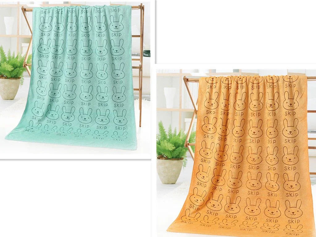 Bath towel beach towel cartoon print - Show Gadgets