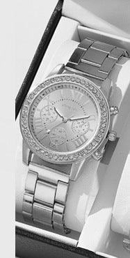 Women's Three - eye Quartz Diamond - embedded Watch - Show Gadgets